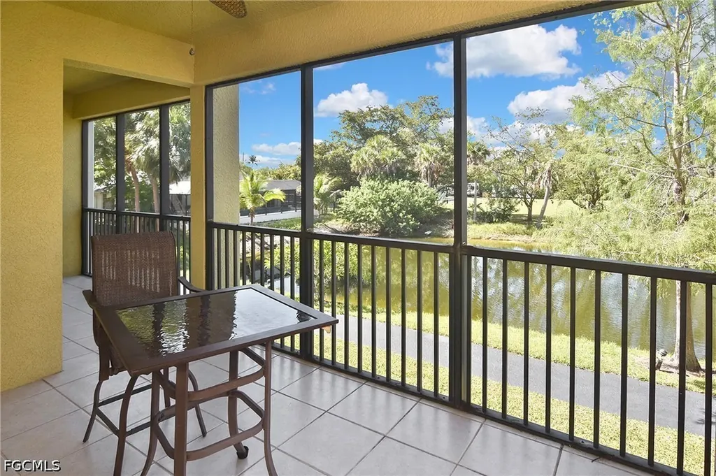 10021 Lake Cove Drive Fort Myers FL 33908