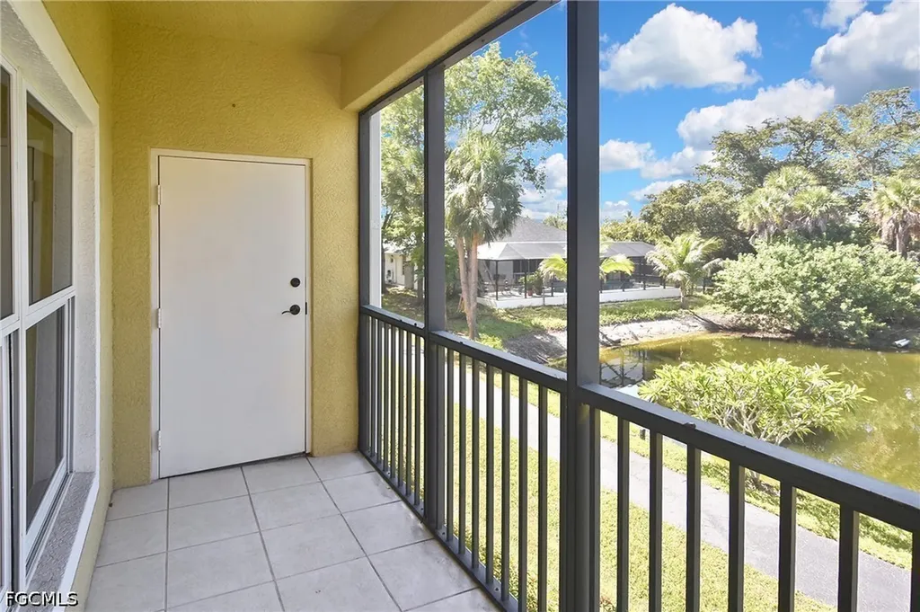 10021 Lake Cove Drive Fort Myers FL 33908