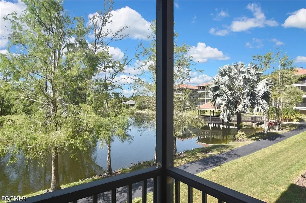 10021 Lake Cove Drive Fort Myers FL 33908