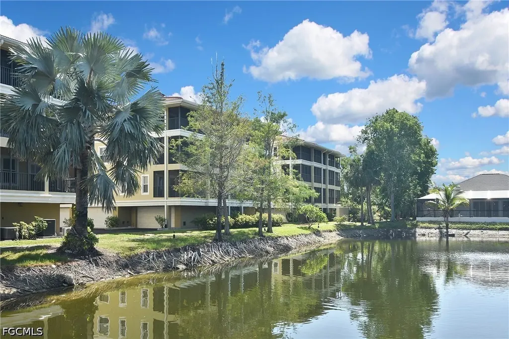 10021 Lake Cove Drive Fort Myers FL 33908