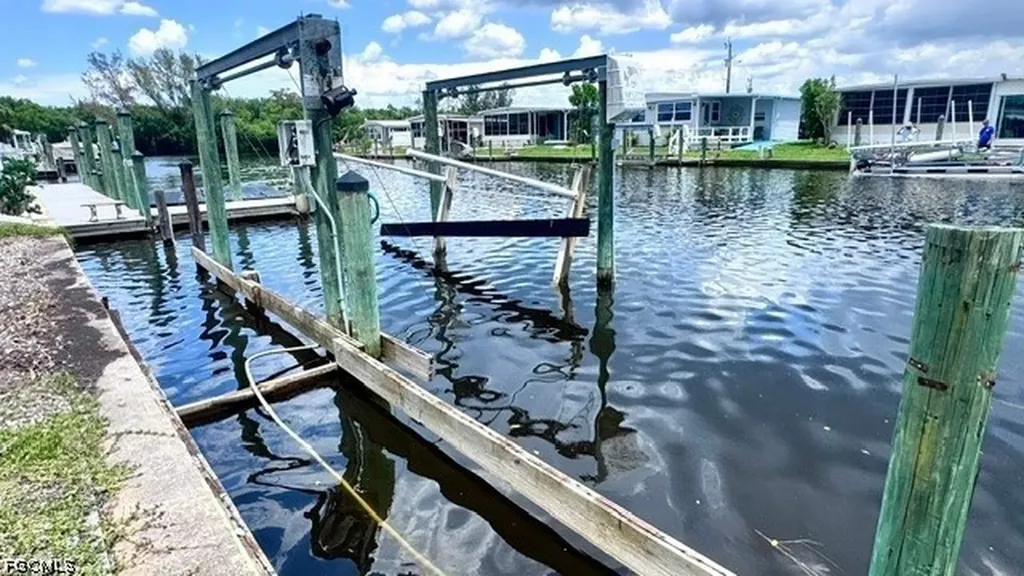 14655 Paul Revere Loop North Fort Myers FL 33917