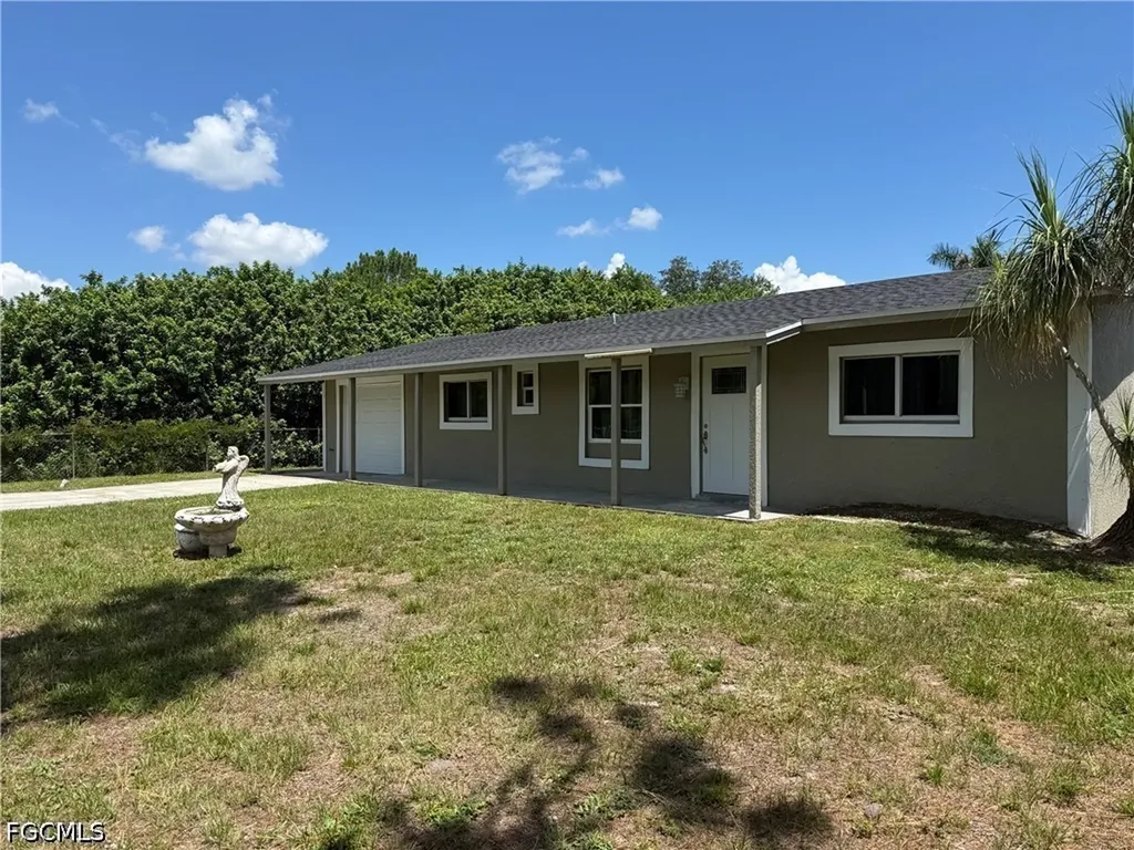 2199 Wyandotte Avenue Alva FL 33920