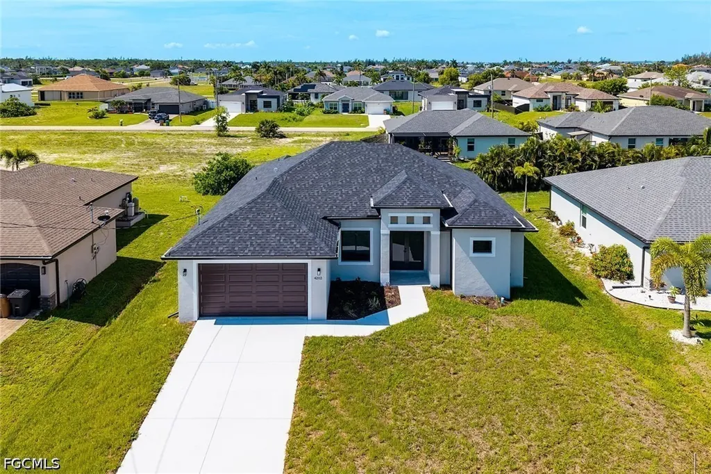 4202 NW 33rd Street Cape Coral FL 33993