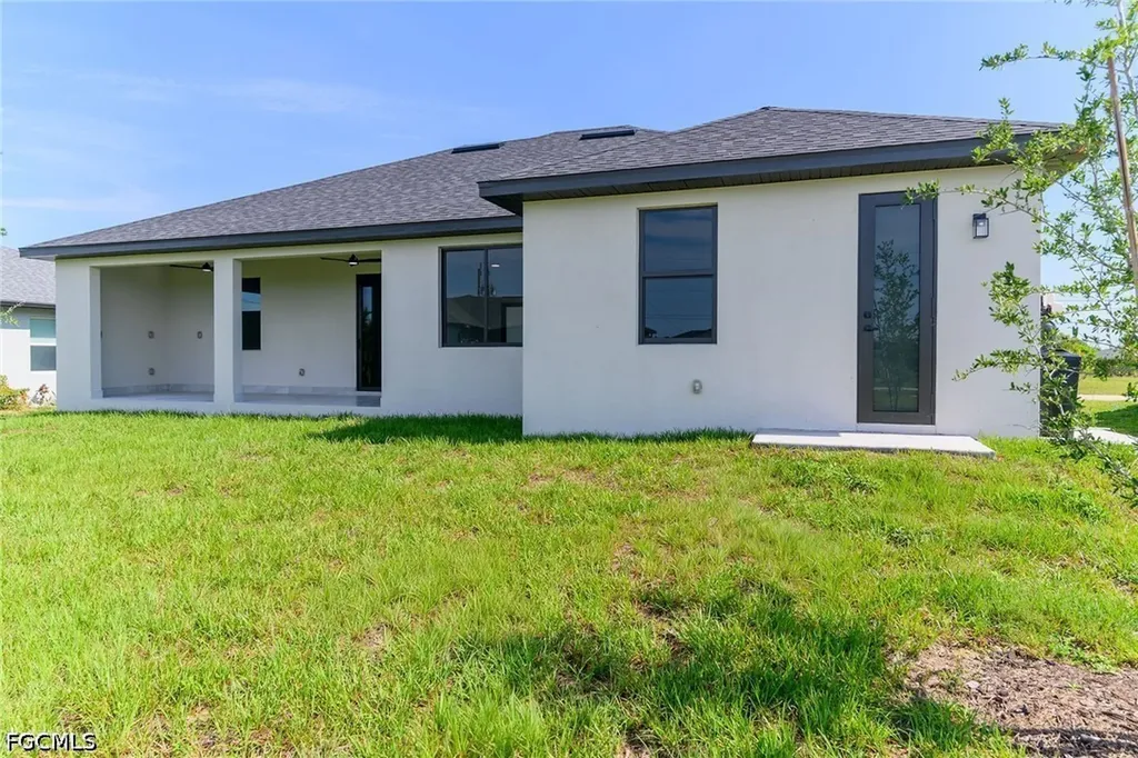 4202 NW 33rd Street Cape Coral FL 33993