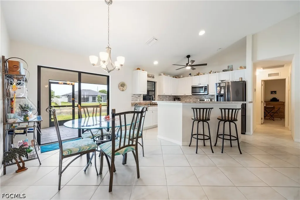 324 SW 21st Terrace Cape Coral FL 33991