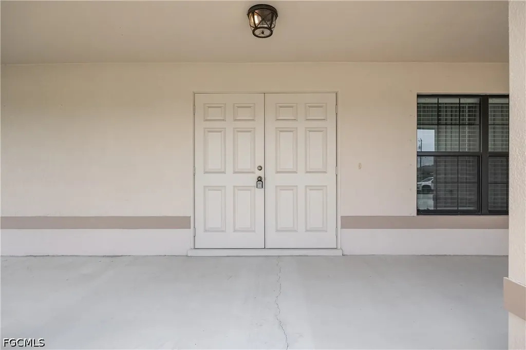 324 SW 21st Terrace Cape Coral FL 33991