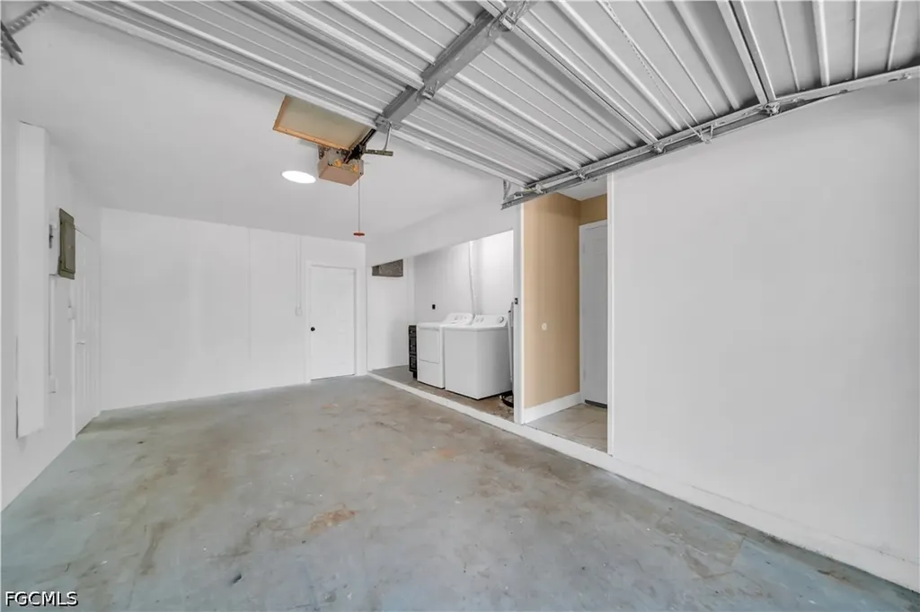 139 E Lake Drive Lehigh Acres FL 33936