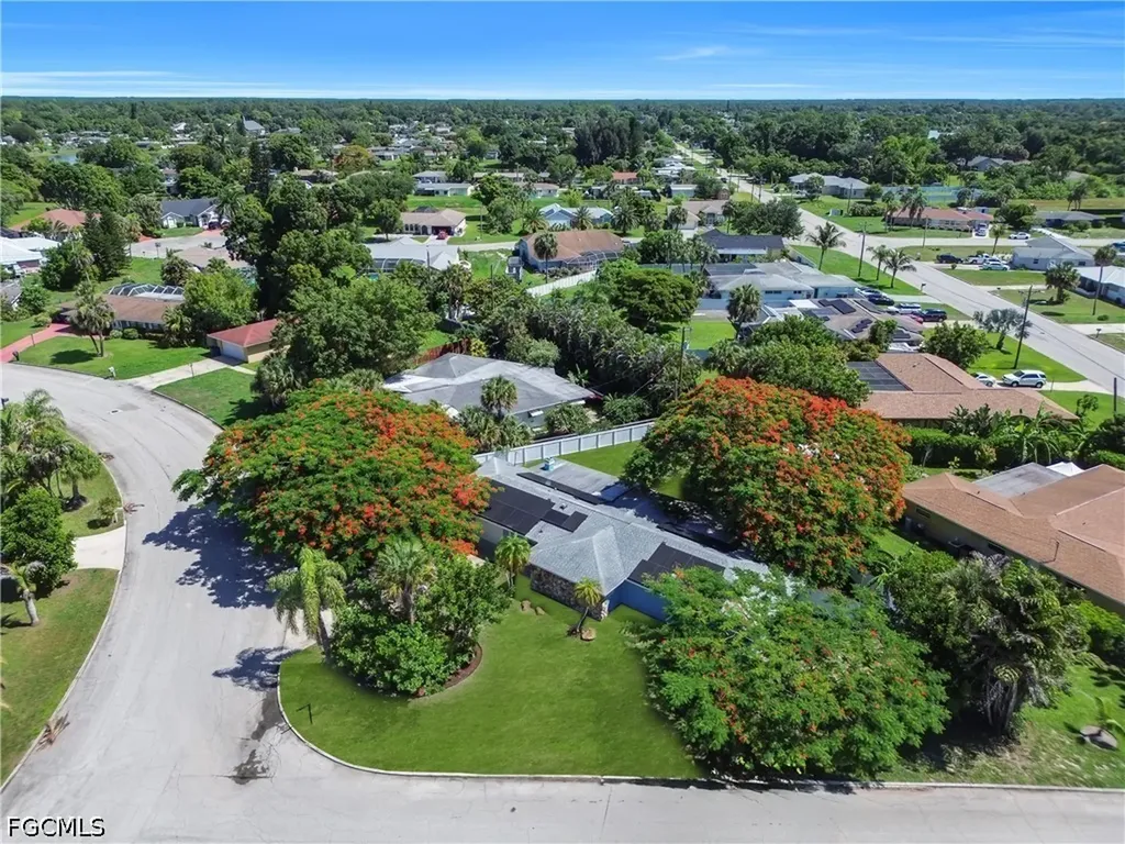 139 E Lake Drive Lehigh Acres FL 33936