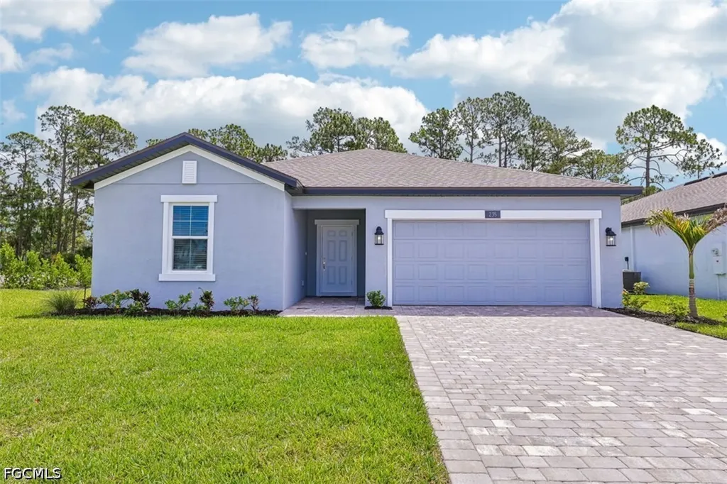235 Lakeside Breeze Way Lehigh Acres FL 33936
