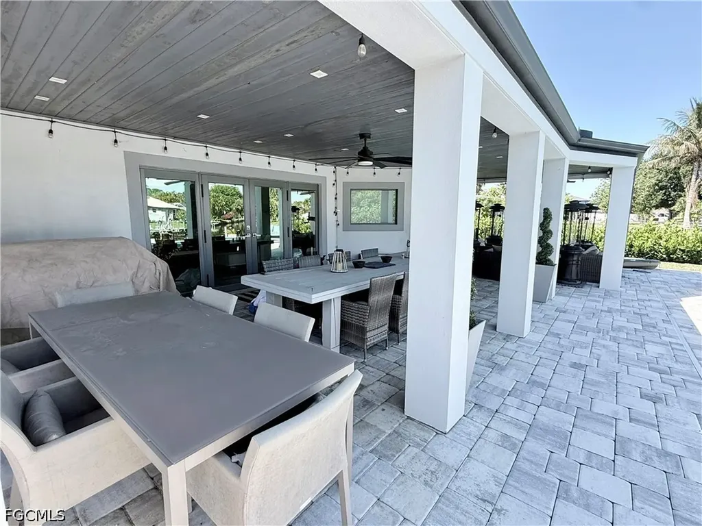 122 E North Shore Avenue North Fort Myers FL 33917