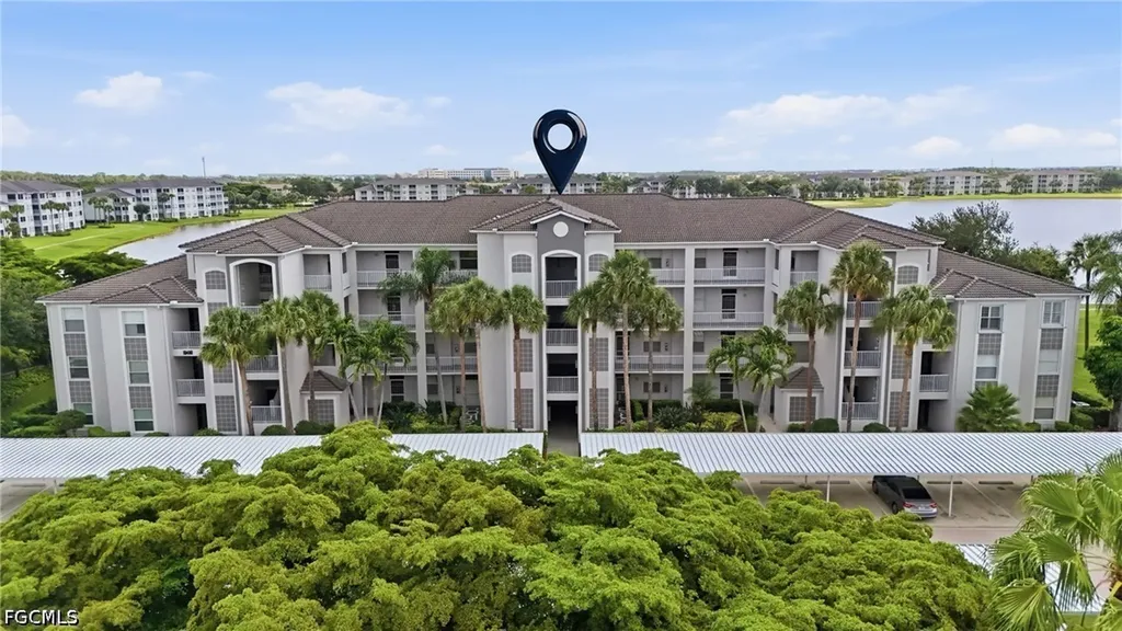 10480 Washingtonia Palm Way Fort Myers FL 33966