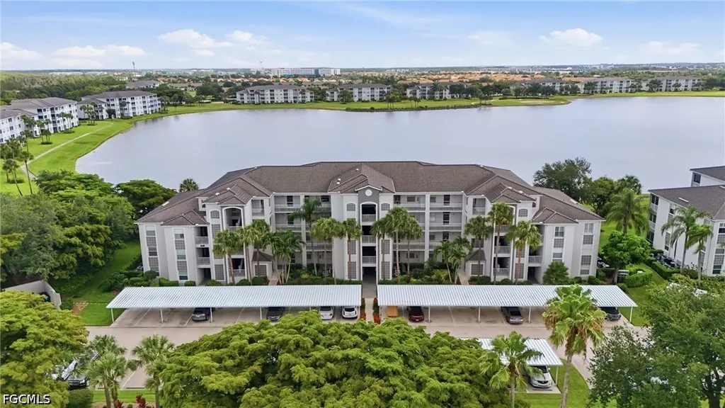 10480 Washingtonia Palm Way Fort Myers FL 33966