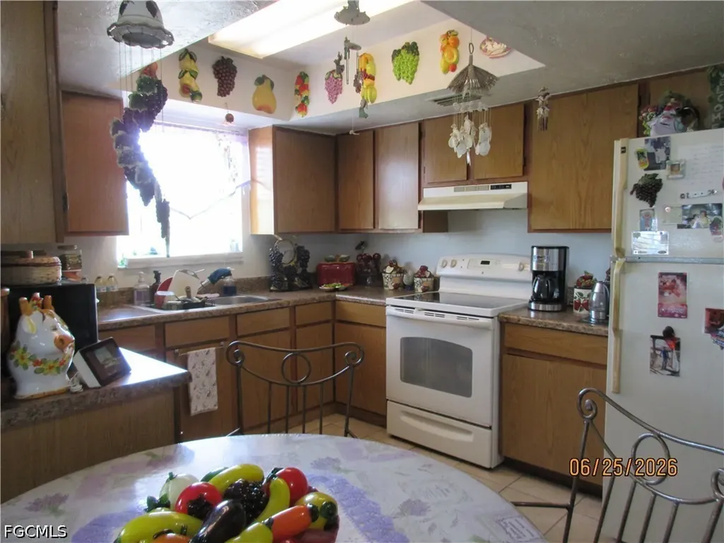 1114--1116 NE 8th Street Cape Coral FL 33909