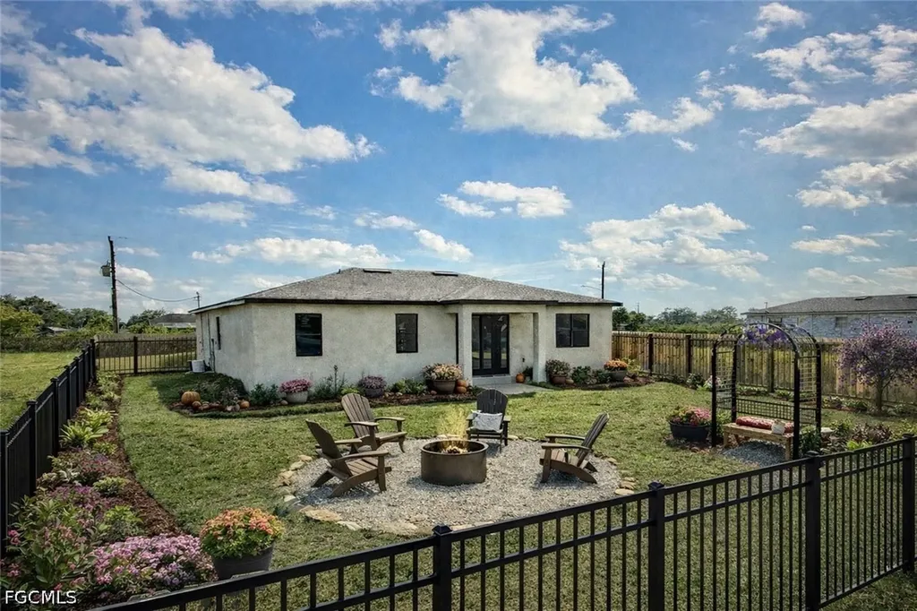 2618 69th Street W Lehigh Acres FL 33971