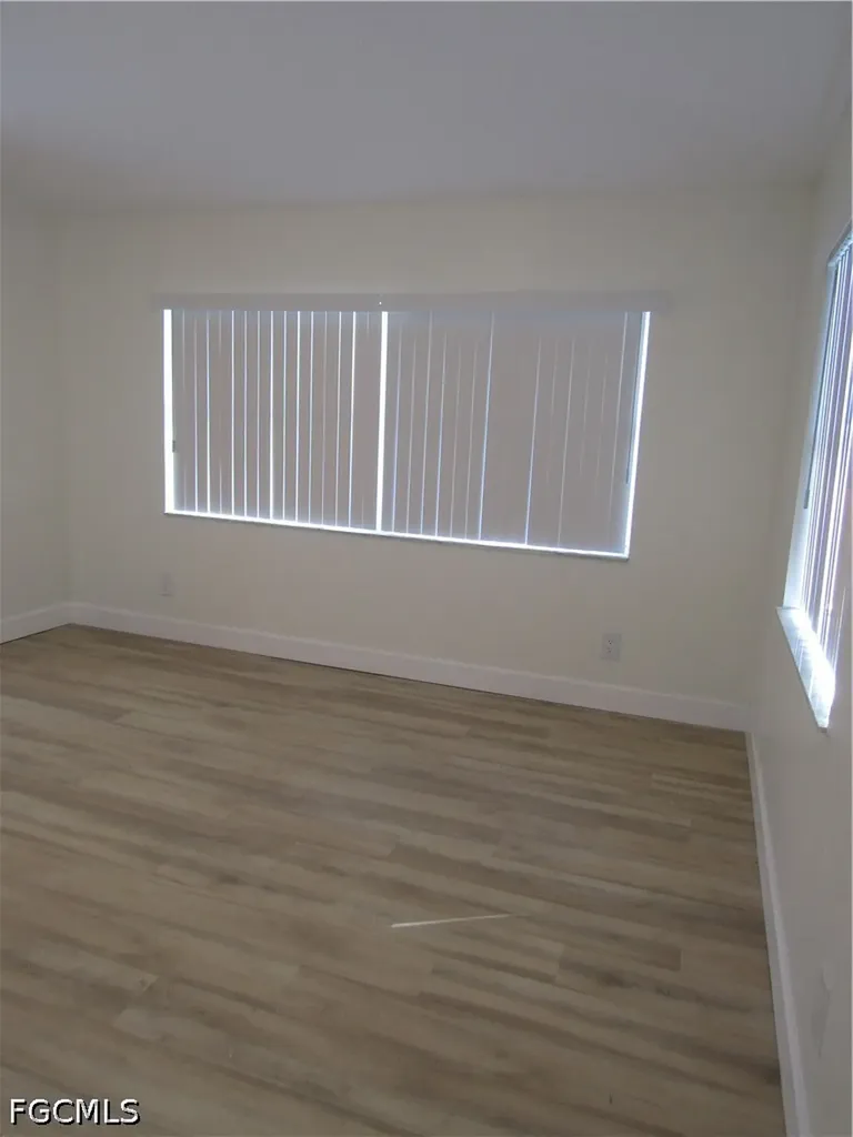 4527 28th Street SW Lehigh Acres FL 33973