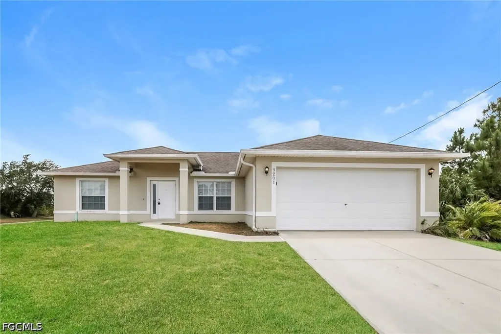 3201 42nd Street SW Lehigh Acres FL 33976