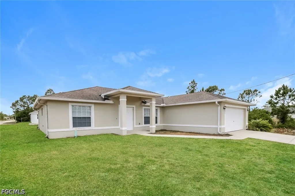3201 42nd Street SW Lehigh Acres FL 33976