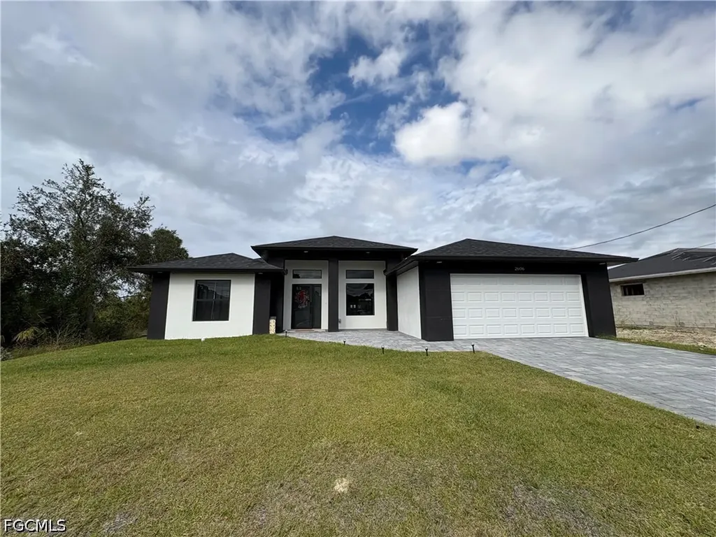 2606 10th Street SW Lehigh Acres FL 33976