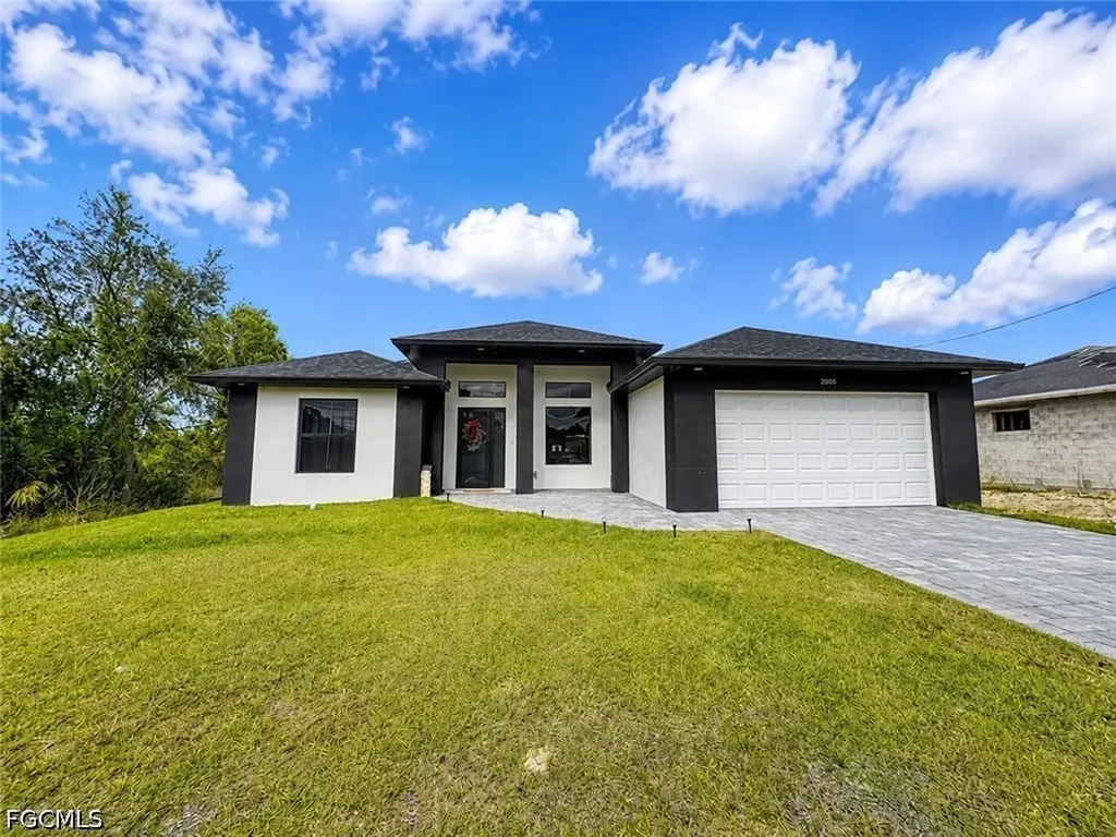 2606 10th Street SW Lehigh Acres FL 33976
