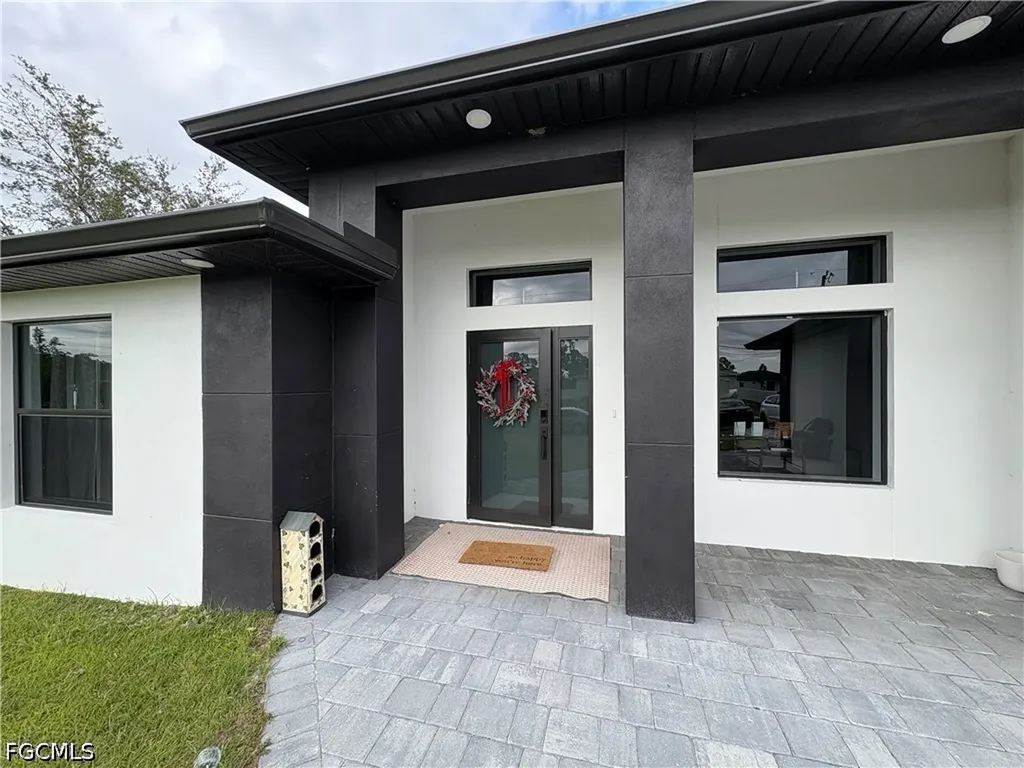 2606 10th Street SW Lehigh Acres FL 33976