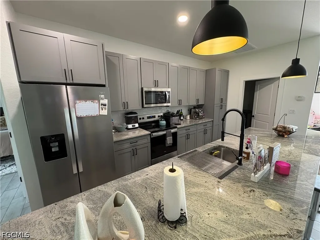 2606 10th Street SW Lehigh Acres FL 33976