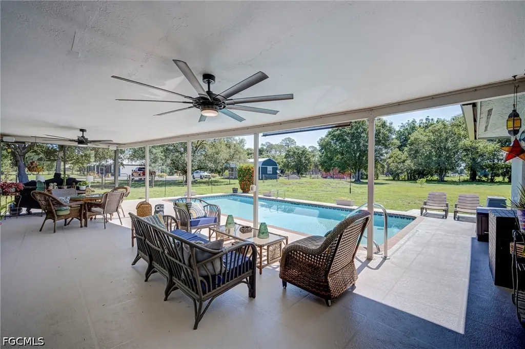 19250 Tammy Lane North Fort Myers FL 33917