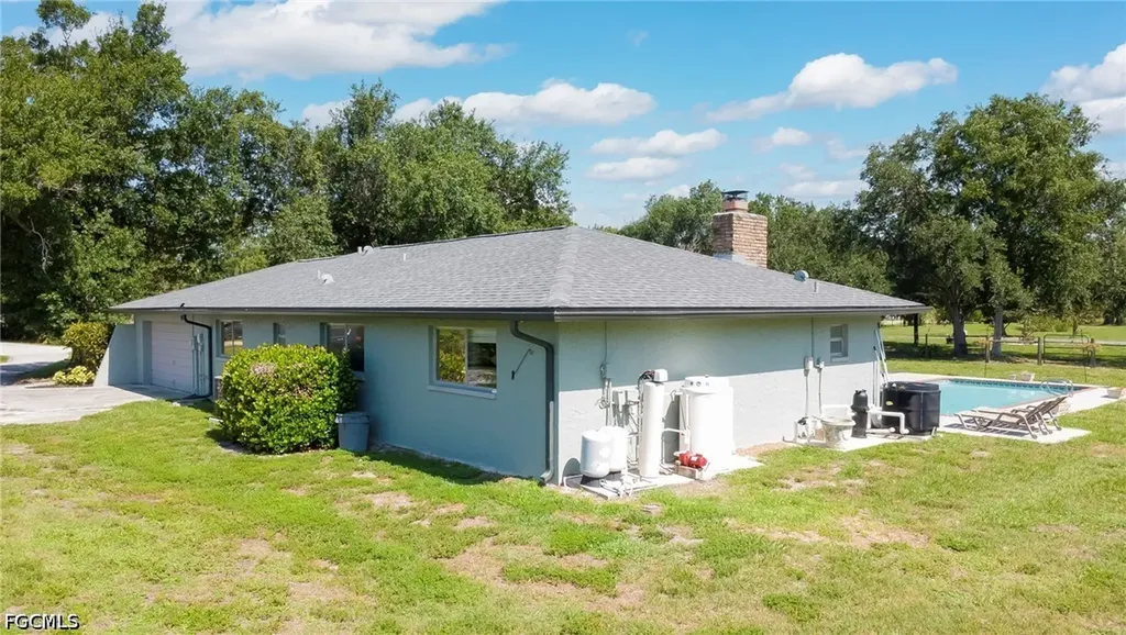 19250 Tammy Lane North Fort Myers FL 33917