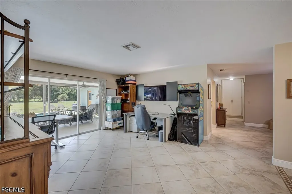 19250 Tammy Lane North Fort Myers FL 33917