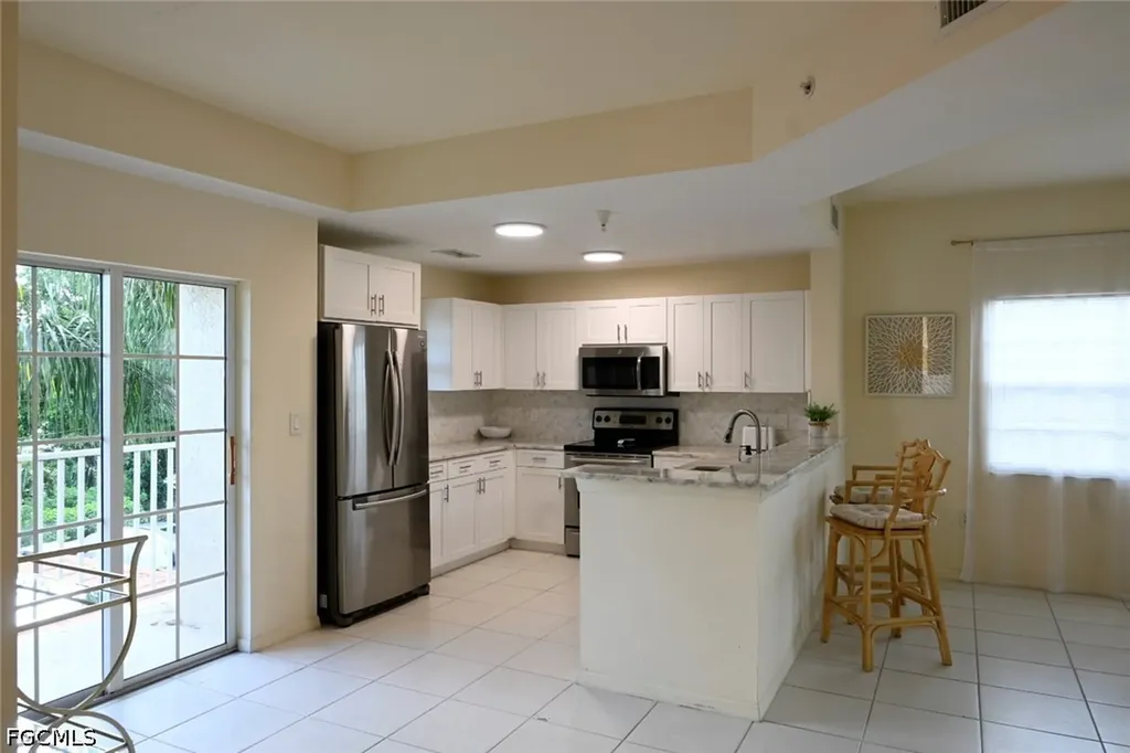 4450 Botanical Place Circle Naples FL 34112