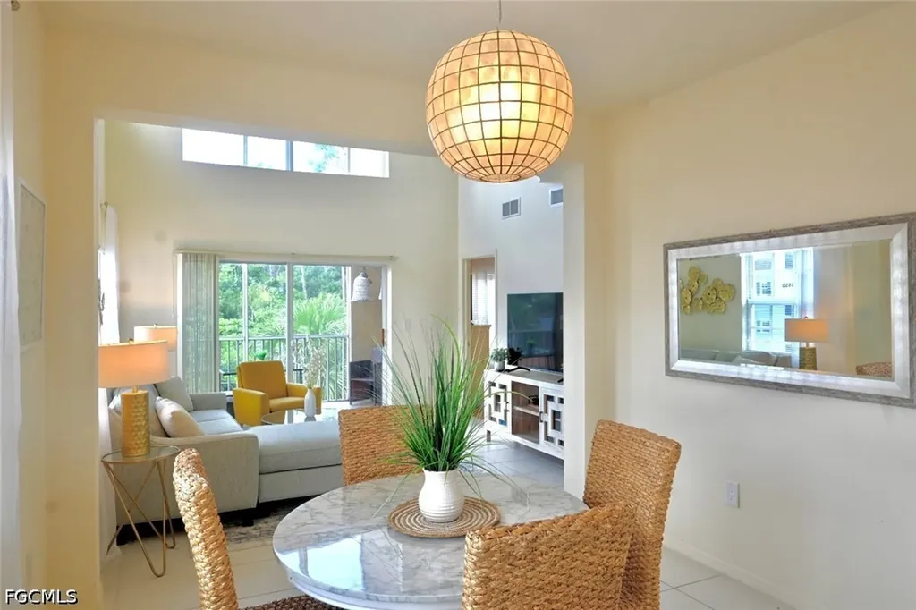 4450 Botanical Place Circle Naples FL 34112