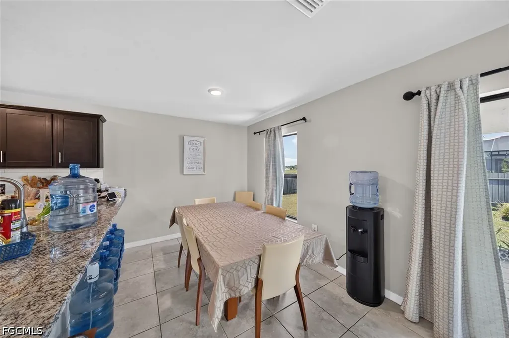 3903 NW 38th Street Cape Coral FL 33993