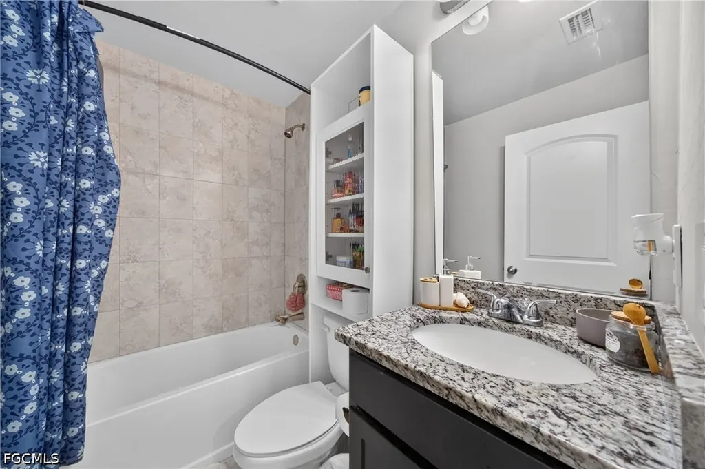 3903 NW 38th Street Cape Coral FL 33993