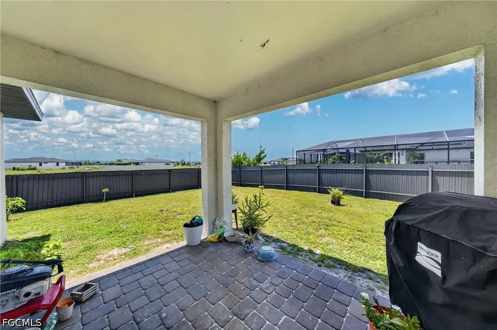 3903 NW 38th Street Cape Coral FL 33993