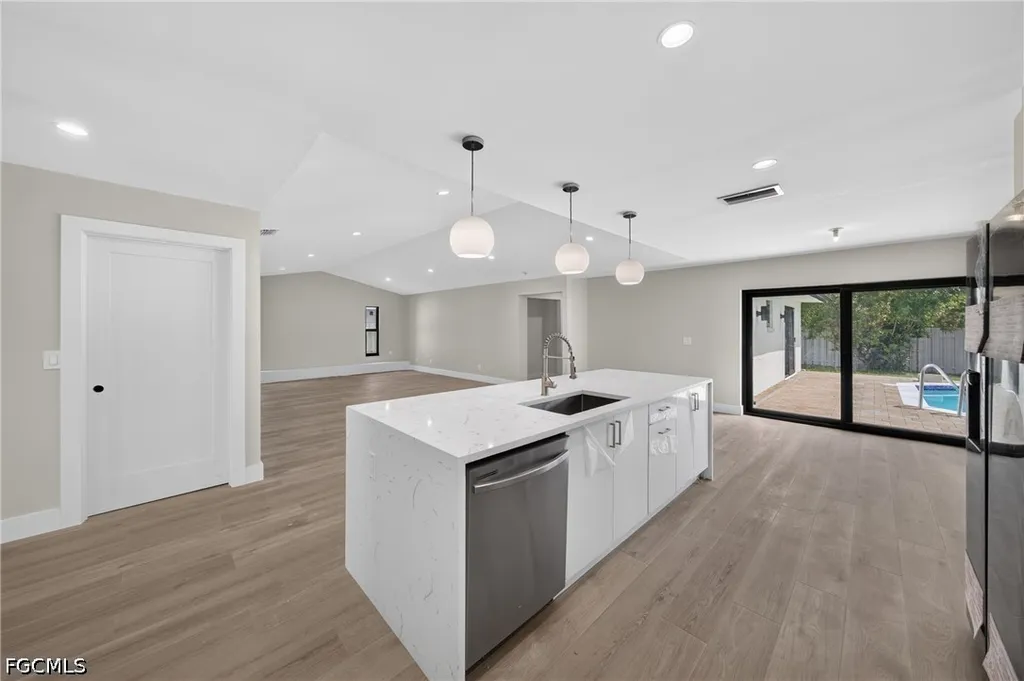 1408 SW 49th Street Cape Coral FL 33914