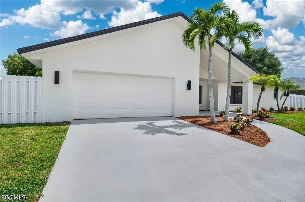 1408 SW 49th Street Cape Coral FL 33914