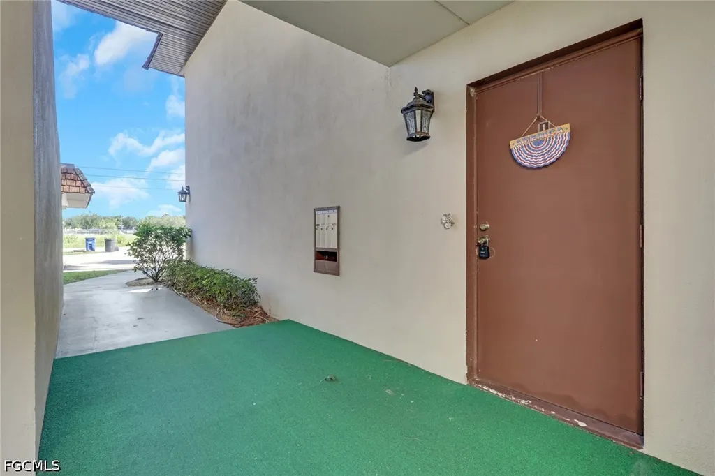1723 Golf Club Drive North Fort Myers FL 33903