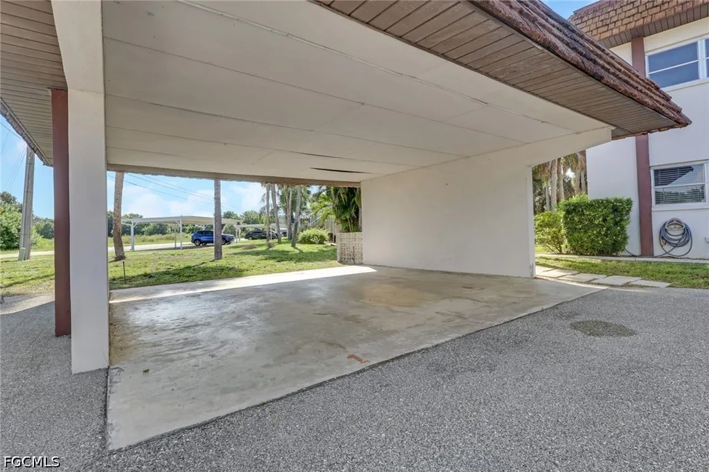 1723 Golf Club Drive North Fort Myers FL 33903