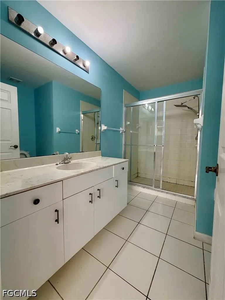 3618 Pine Oak Circle Fort Myers FL 33916