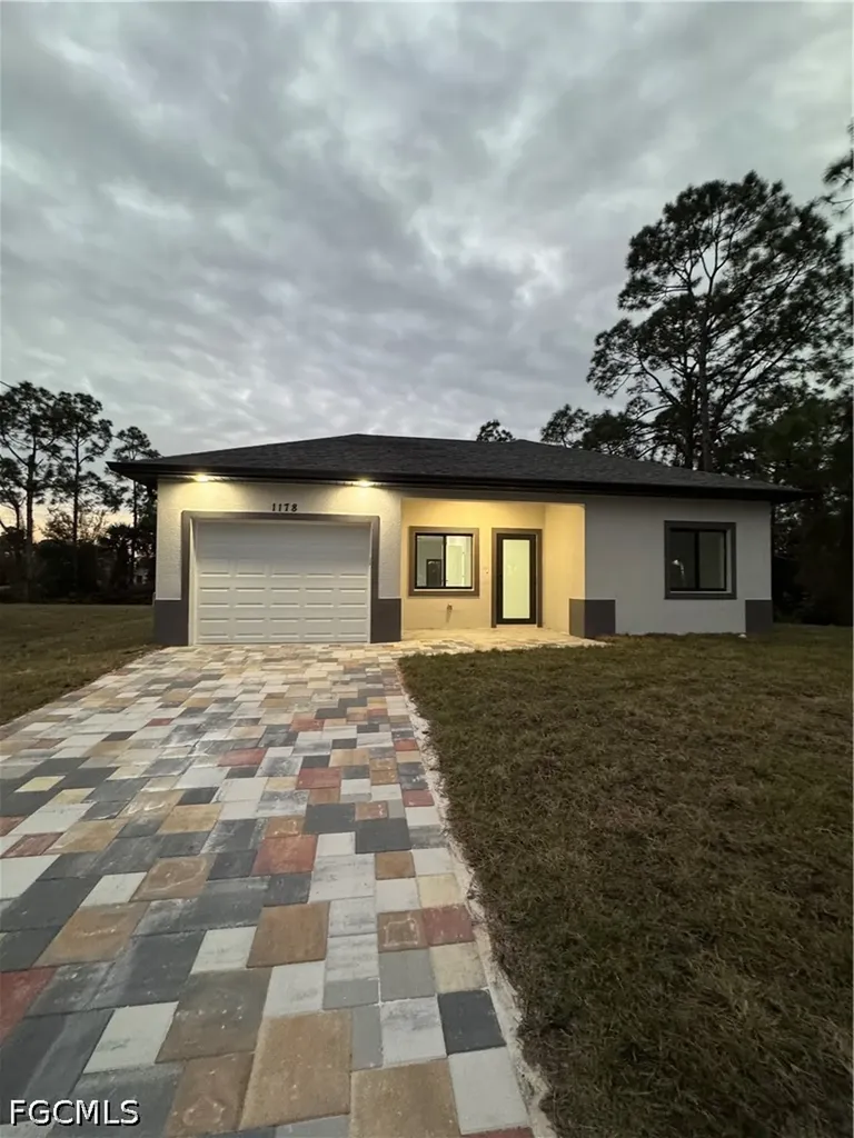 1178 Ebers Street E Lehigh Acres FL 33974