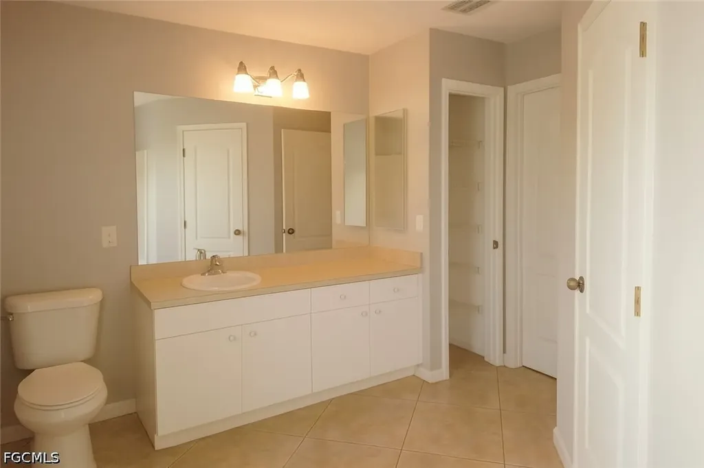 4304 14th Street W Lehigh Acres FL 33971