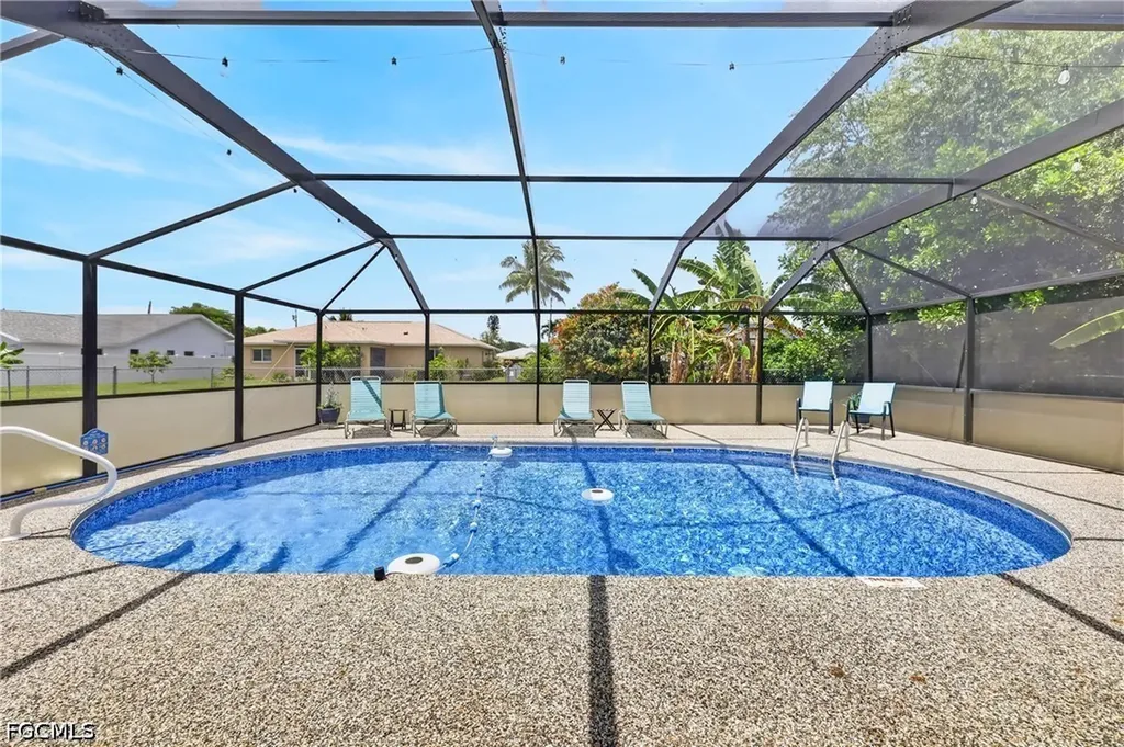 3937 SE 9th Court Cape Coral FL 33904