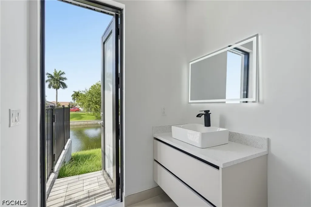 1232 Hancock Bridge Parkway Cape Coral FL 33990
