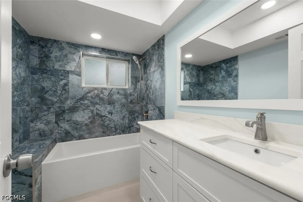 1040 Edgemere Drive Fort Myers FL 33919