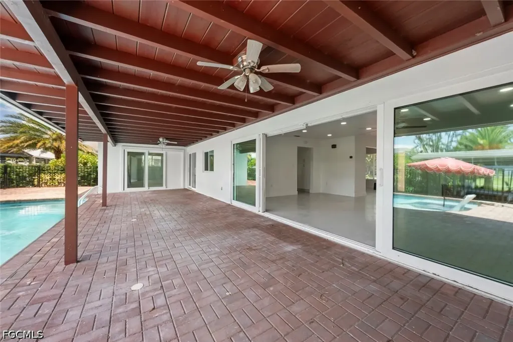 1040 Edgemere Drive Fort Myers FL 33919