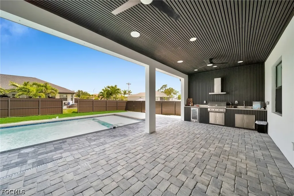3009 SW 16th Place Cape Coral FL 33914