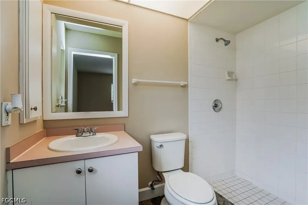 501 SE 17th Terrace Cape Coral FL 33990