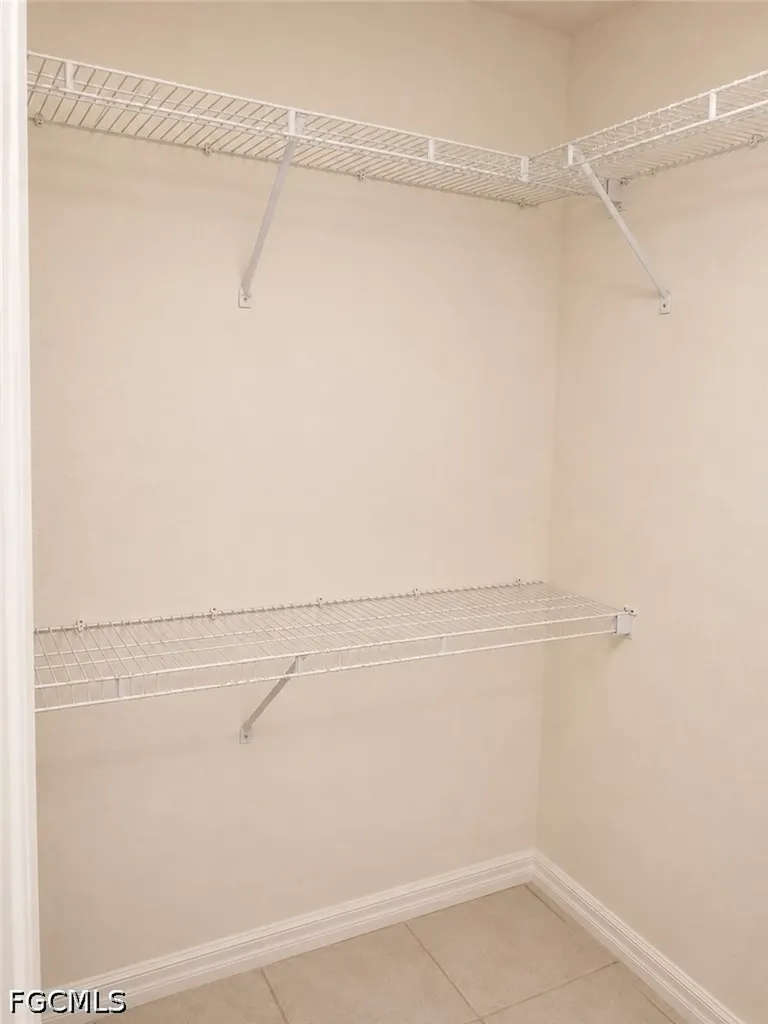 1422 SE 18th Street Cape Coral FL 33990