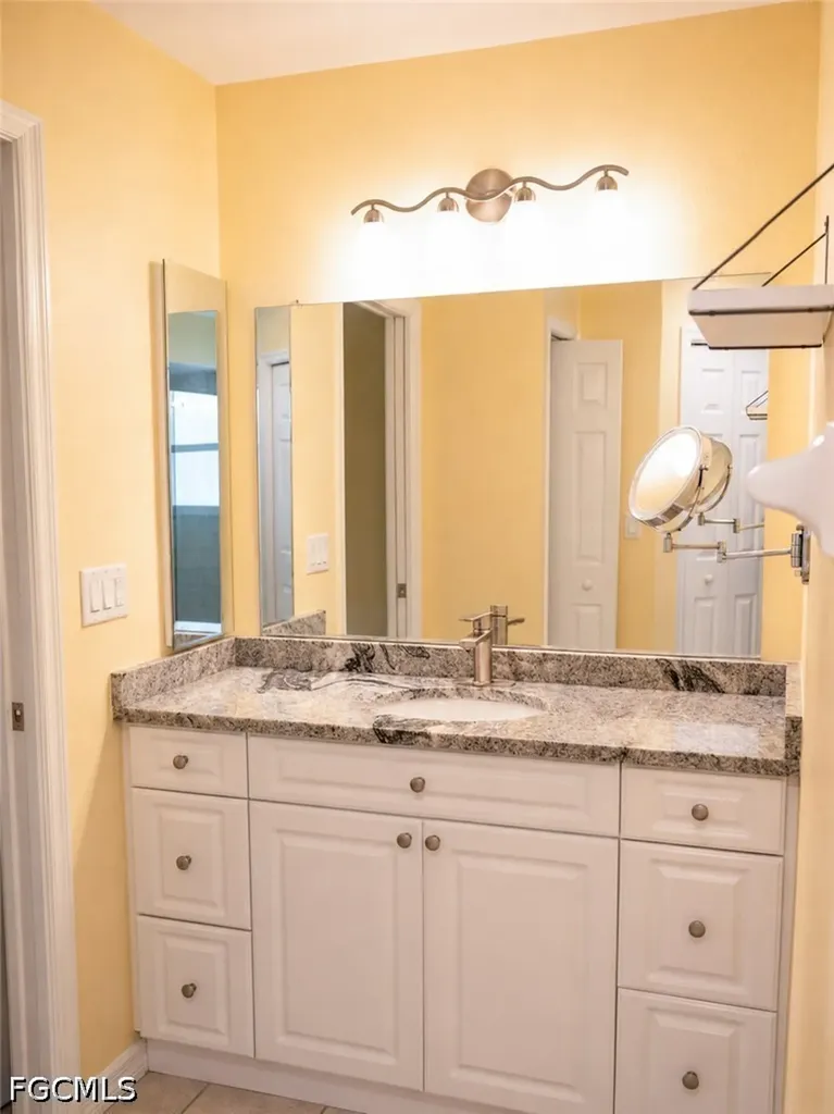 1422 SE 18th Street Cape Coral FL 33990