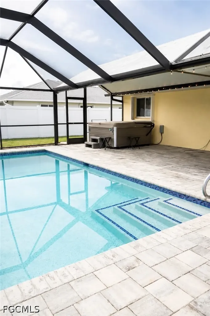 1422 SE 18th Street Cape Coral FL 33990
