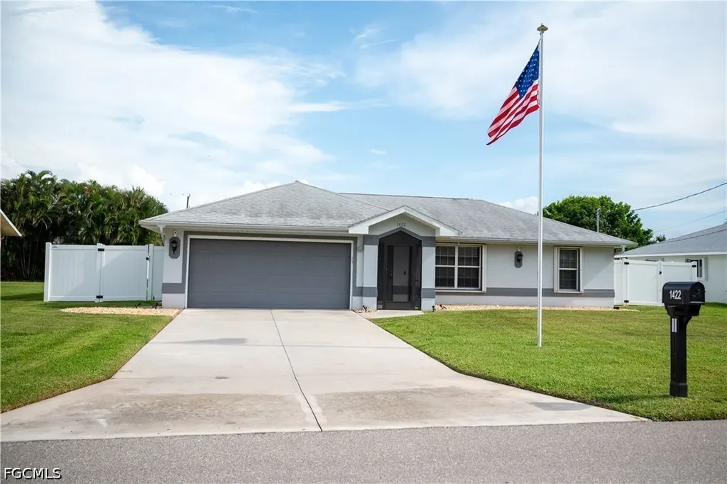 1422 SE 18th Street Cape Coral FL 33990